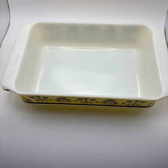 Pyrex promotional Needlepoint Embroidery Design - Picture 7 of 16